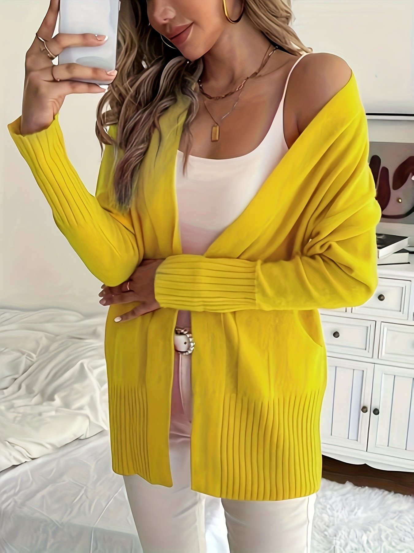 Moteriški patogūs kardiganai rudeniui ir žiemai - madingi ir stilingi megztiniai